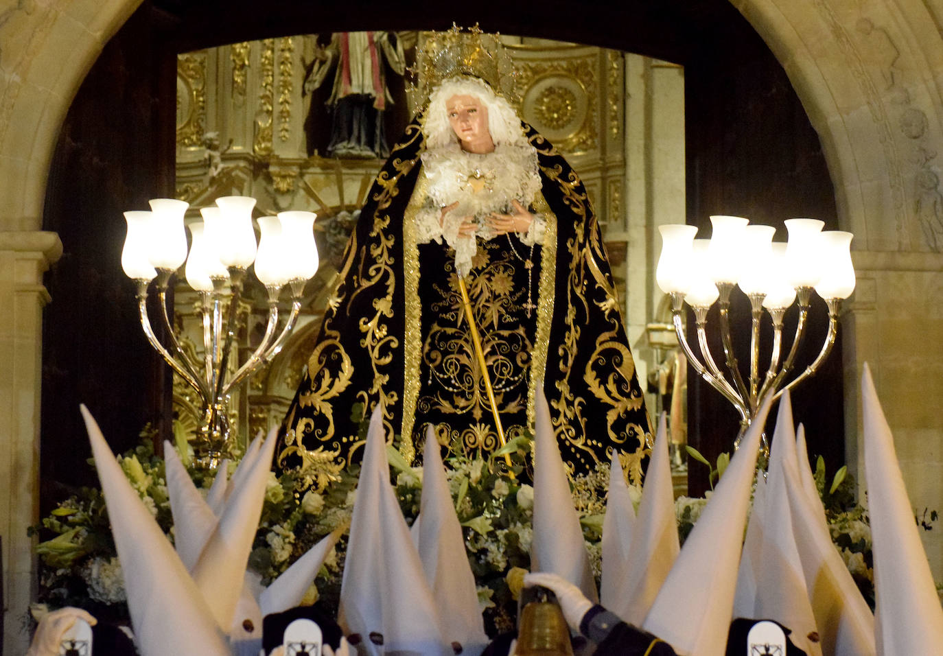 La procesión de La Soledad, en imágenes