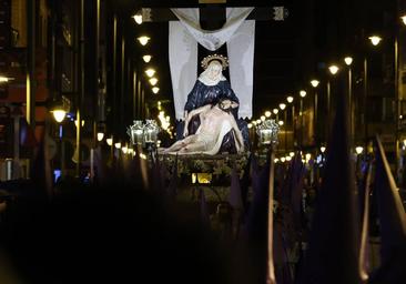 Las imágenes de la procesión de Vía Crucis de Nuestra Señora de la Piedad