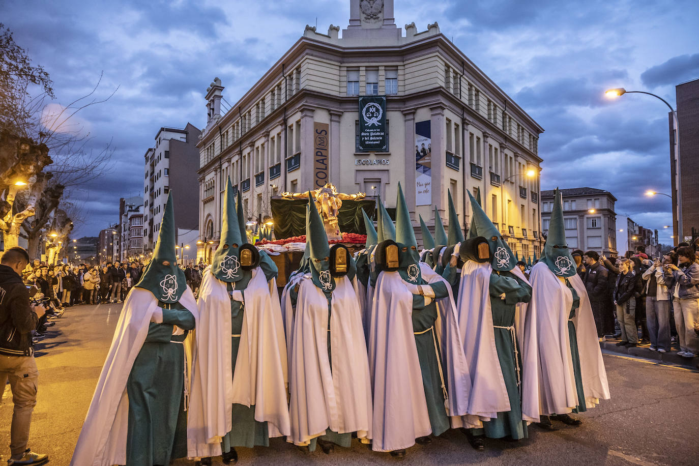 La procesión de las Siete Palabras, en imágenes