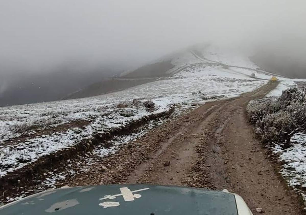 Imagen principal - La Guardia Civil rescata a 19 scouts entre El Rasillo y Anguiano