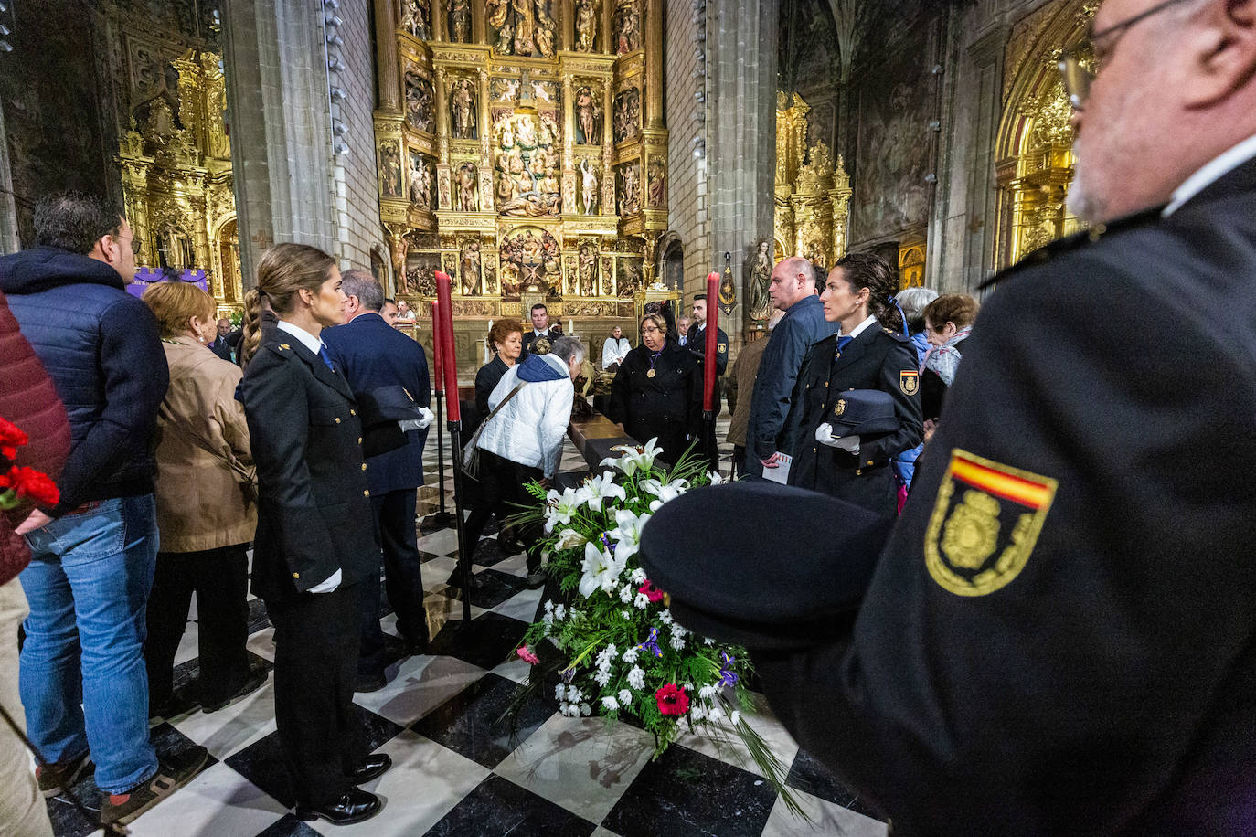 El besapies de este Viernes Santo, en imágenes