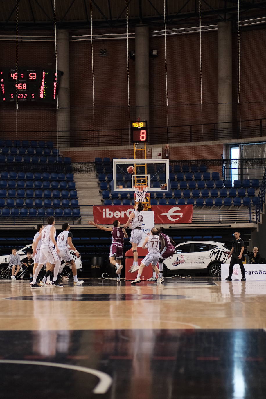 El partido entre el Clavijo y el Lleida, en imágenes