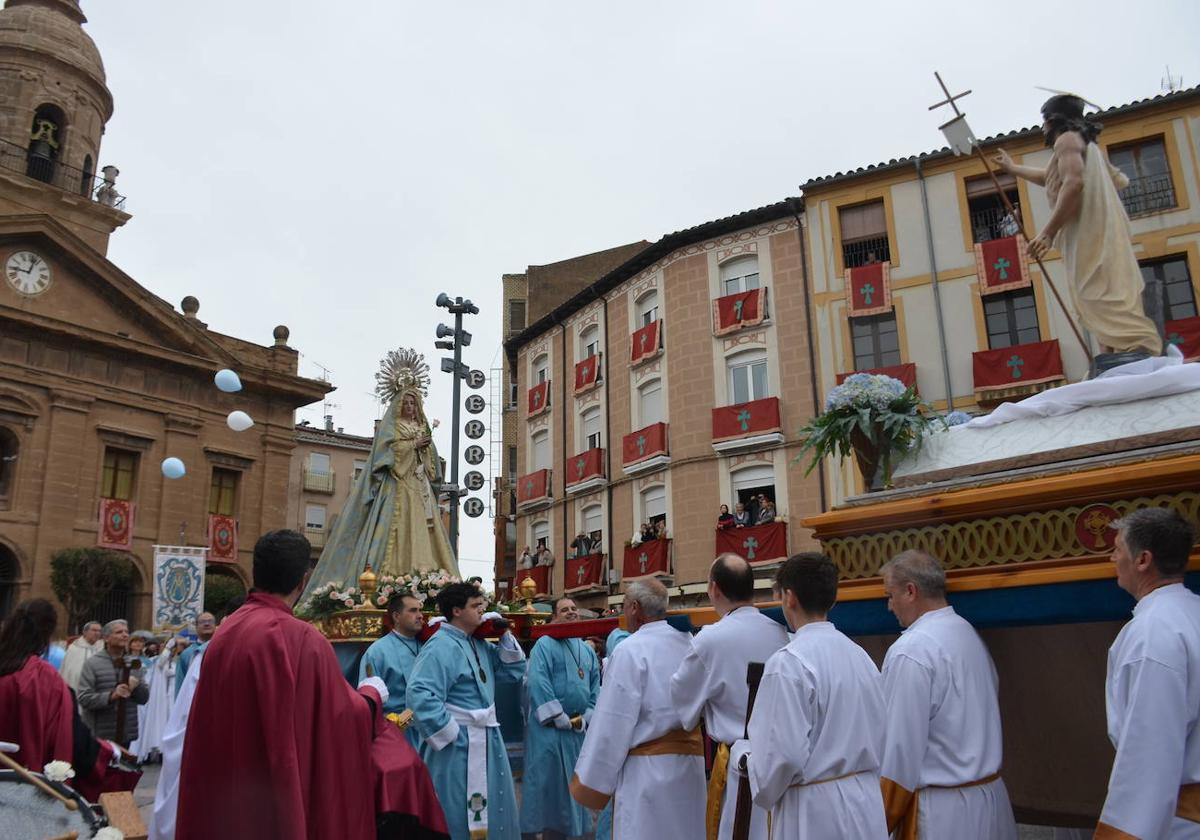 Resurrección bajo la lluvia de Calahorra