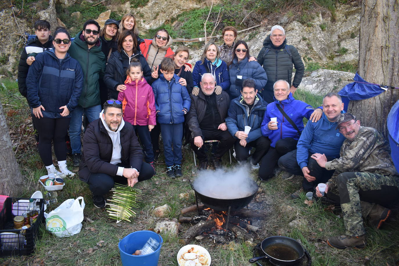Las imágenes de las cuadrillas en el prado de Clunia de Aguilar