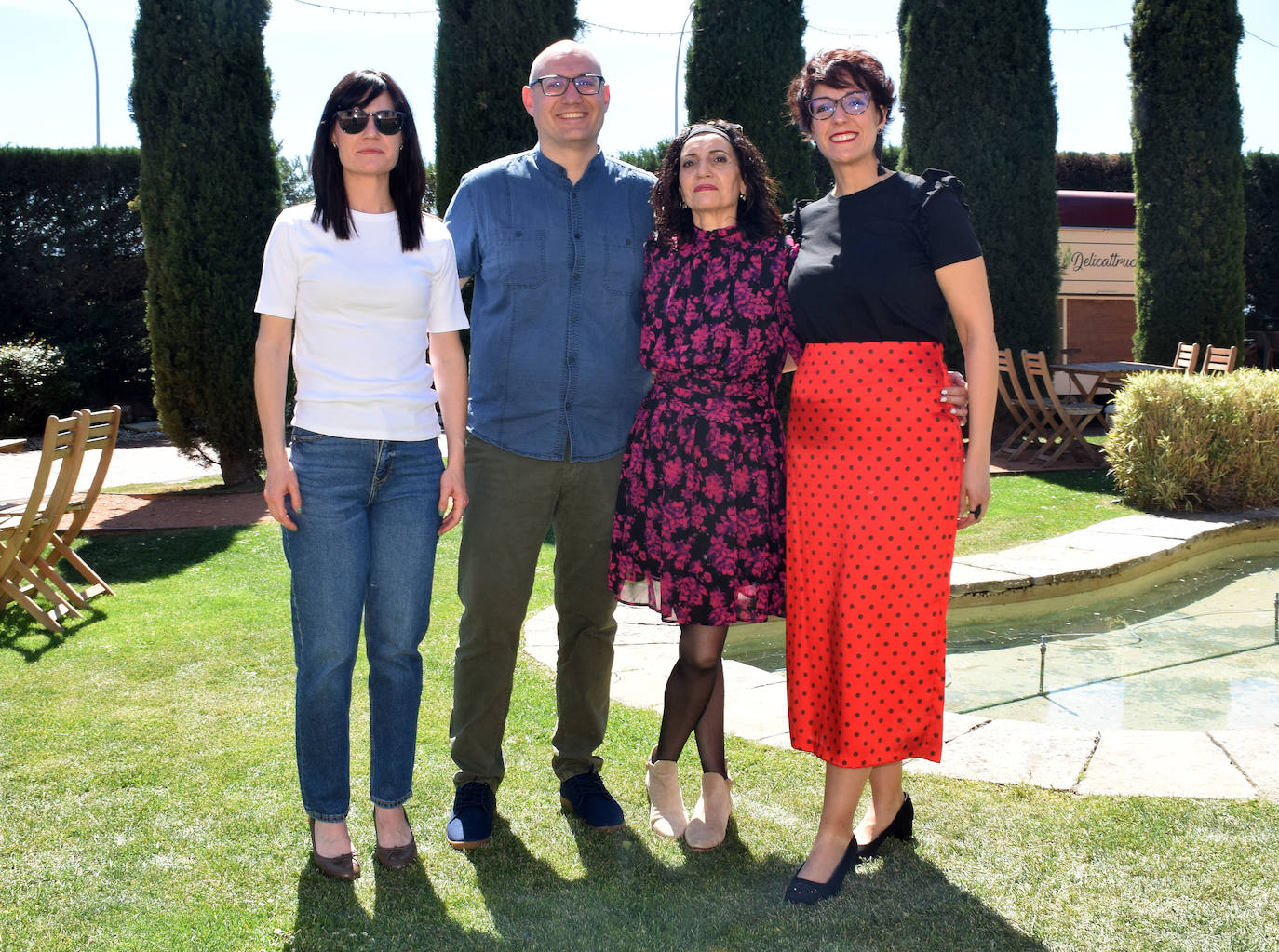 Ana Sáenz, Vidal Sáenz, Carmen Vázquez y Laura Gutiérrez