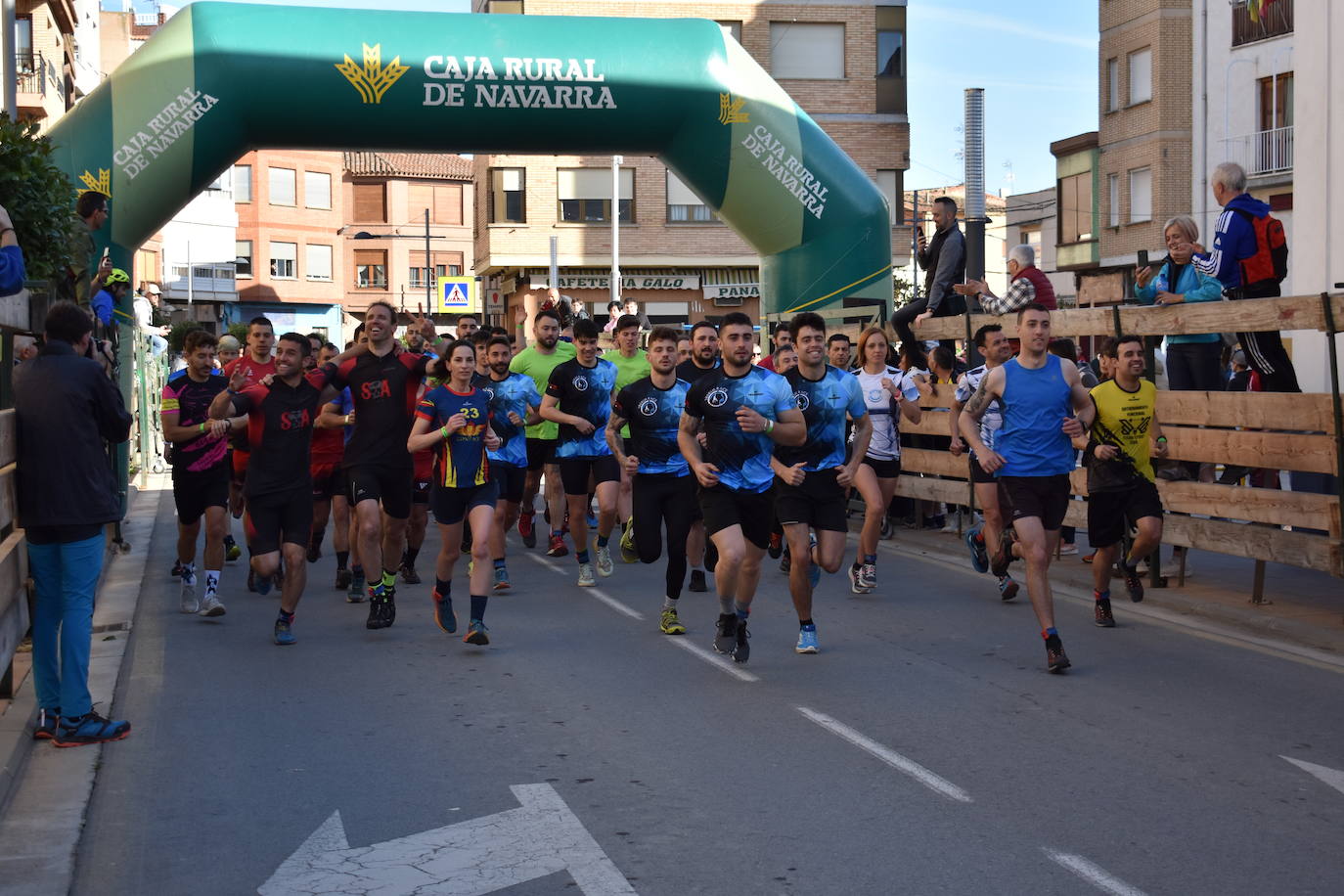 Eñaut Insausti e Irati Beorlegi ganan la II Iberus Race de Rincón de Soto