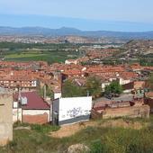 Vistas a Logroño desde lo alto del barrio de bodegas.