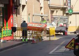 El arreglo de la avería regresa desde el mediodía el agua a las calles Huertas y Zaragoza de Alfaro