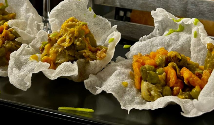 Panaché de verduras. Otros pinchos: Pastel de cebolla