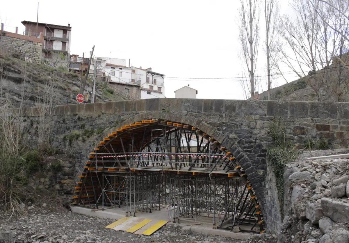 Obras en el puente de Santa Bárbara