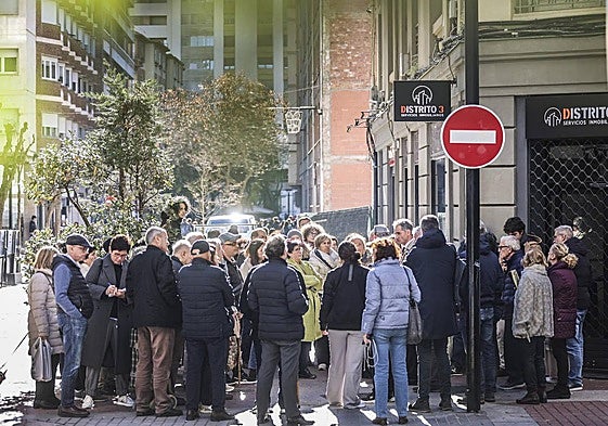 Reunión a pie de calle del pasado noviembre.