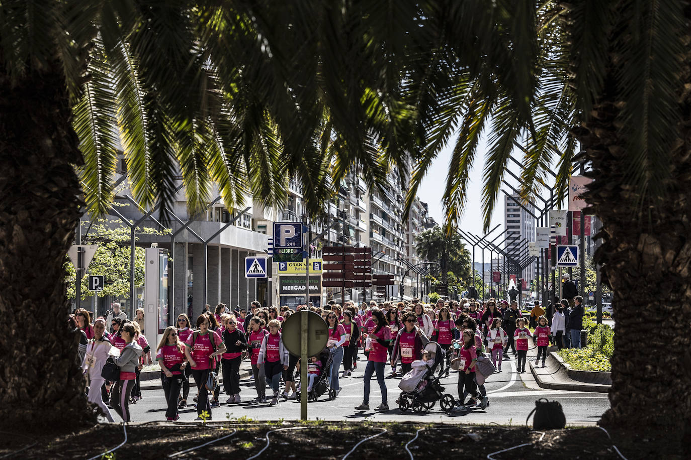 Las imágenes de la Carrera de la Mujer (I)