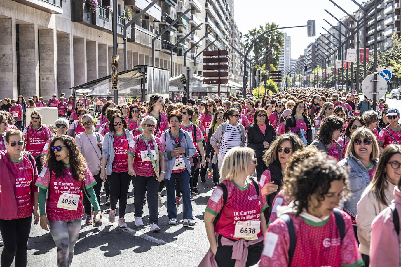 Las imágenes de la Carrera de la Mujer (I)