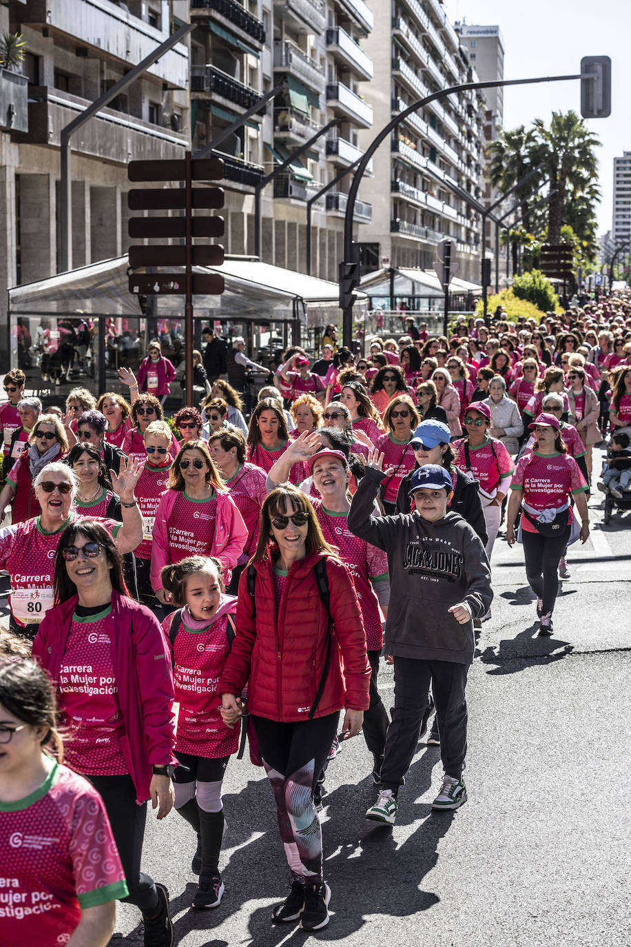 Las imágenes de la Carrera de la Mujer (I)