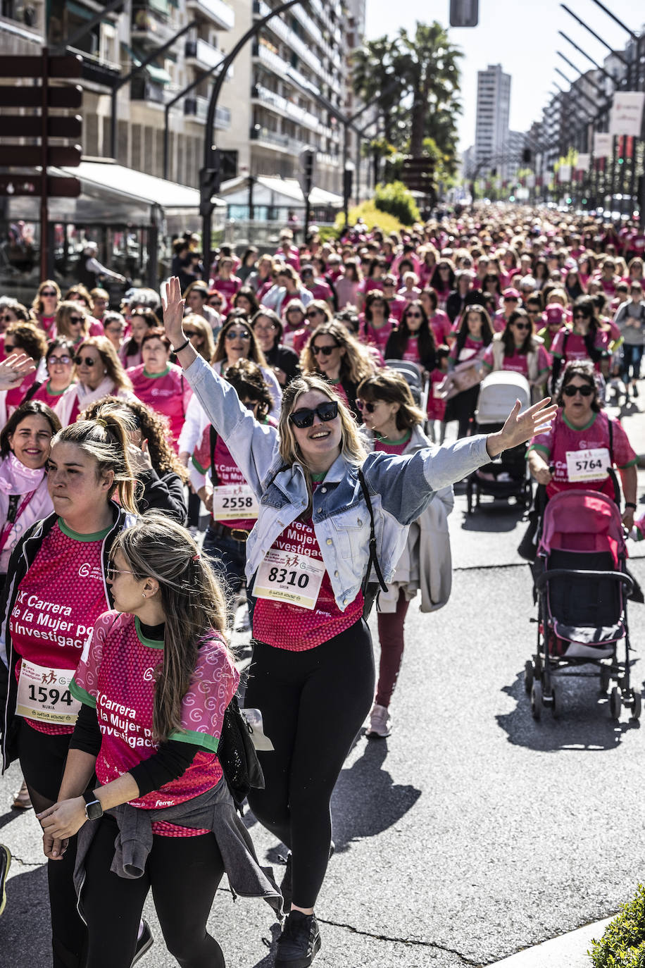 Las imágenes de la Carrera de la Mujer (I)