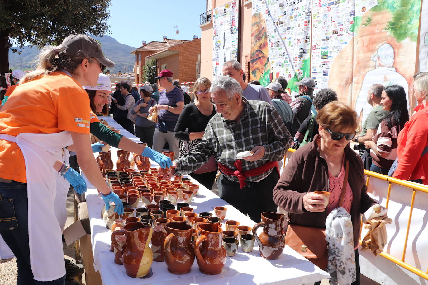 VI Feria de la Cebolla Asada de Herce