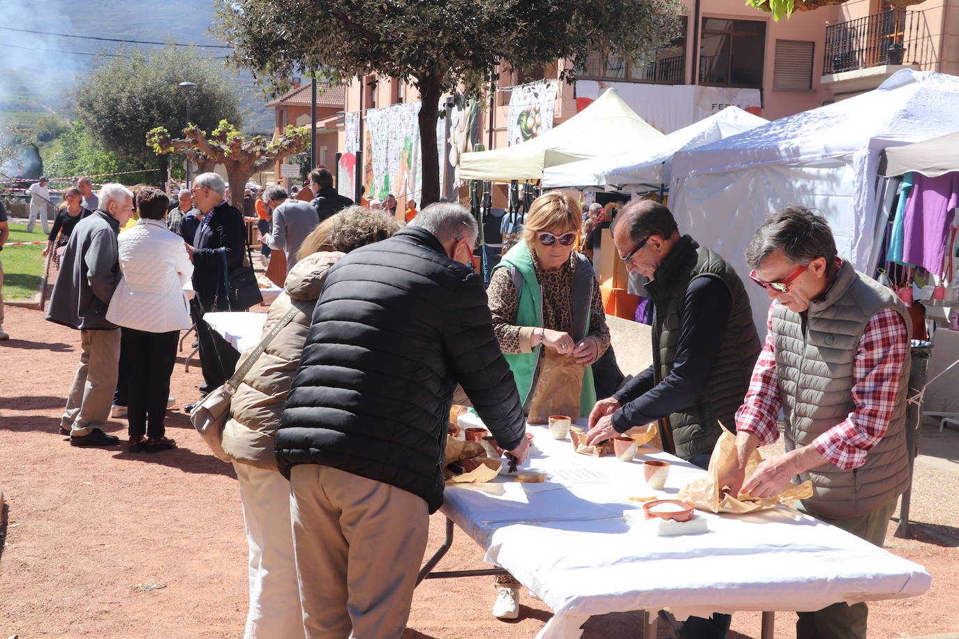 VI Feria de la Cebolla Asada de Herce