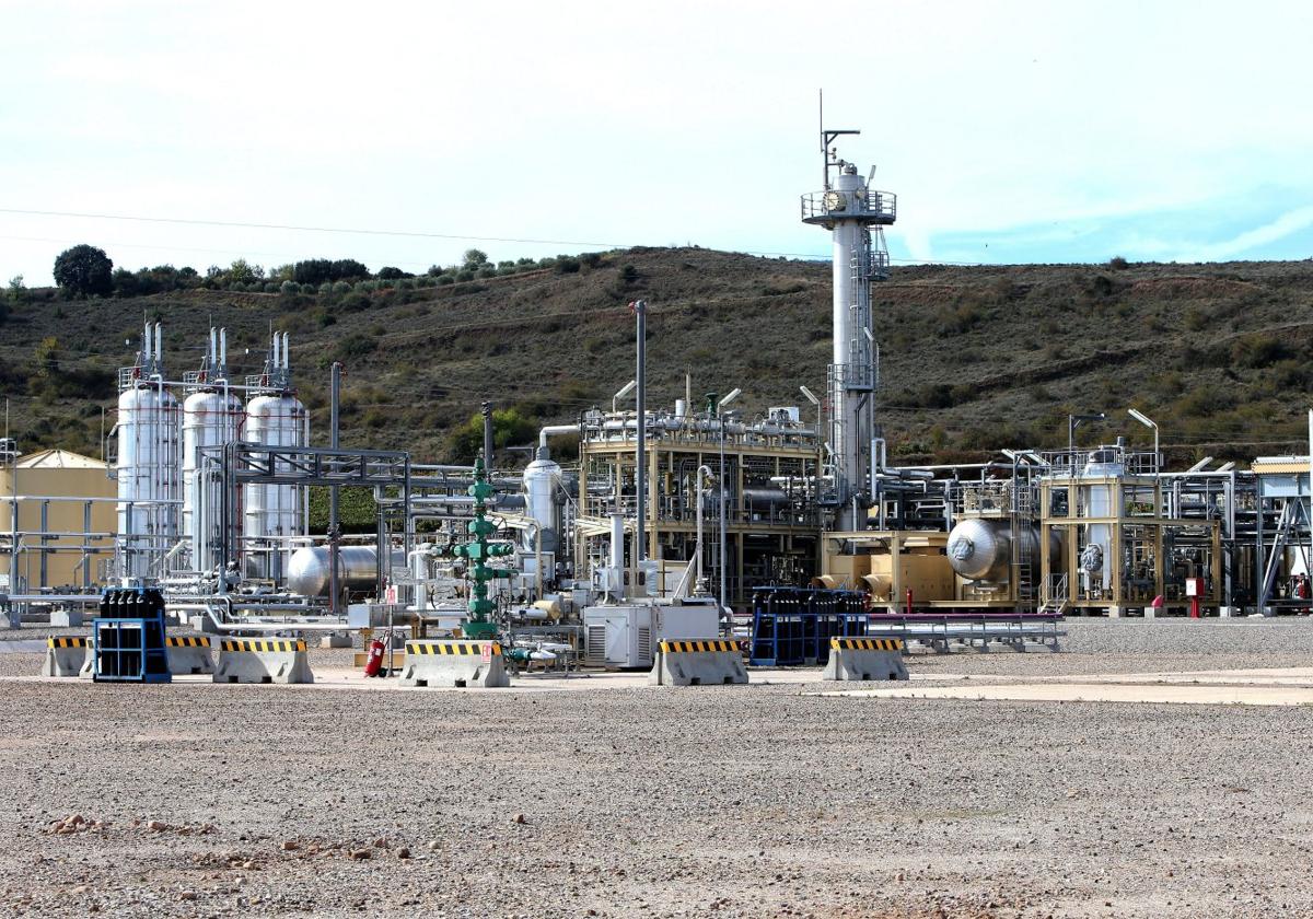 El Gobierno vasco acuerda la venta de su participación en el pozo de gas de Sotés