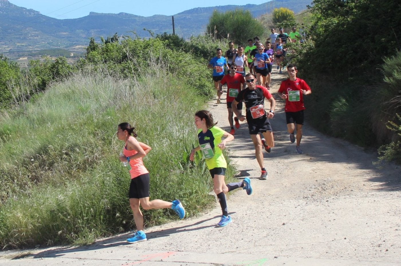 Salida de la carrera de Briones en la prueba celebrada en 2019.