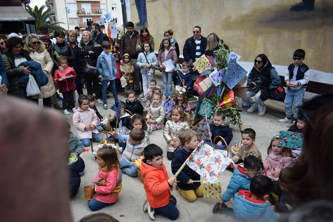 Concurso de Mayos Populares de Lardero