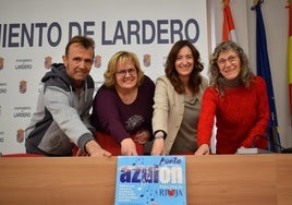 César Ochoa, Mónica Martínez, Isabel Barceló y Josefina Pérez.