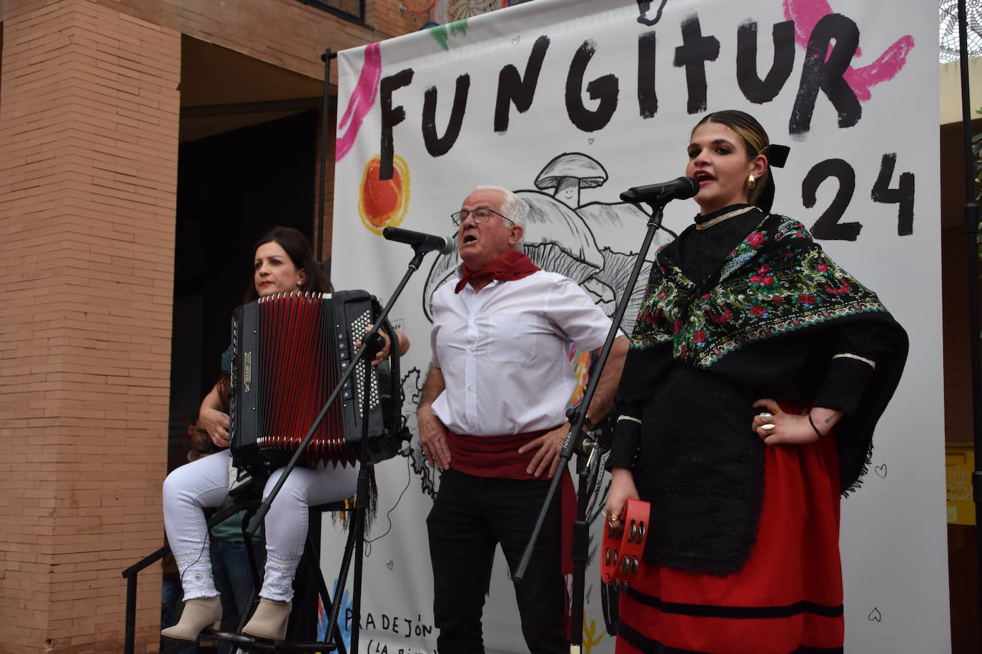 Inauguración de la XI Feria Fungitur en Pradejón