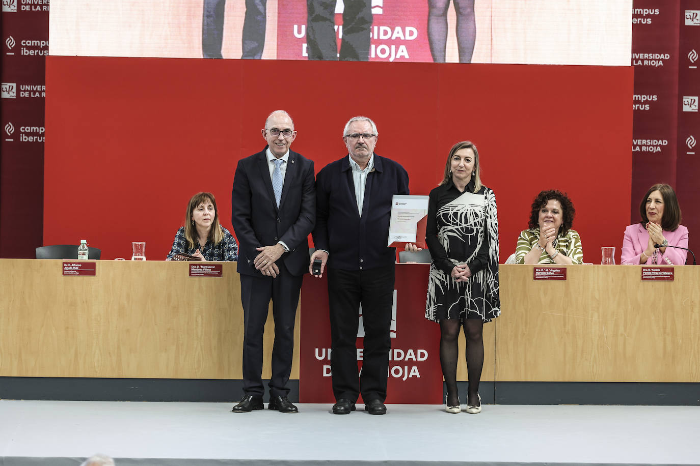 Reconocimientos en la Universidad de La Rioja en su su XXXII aniversario