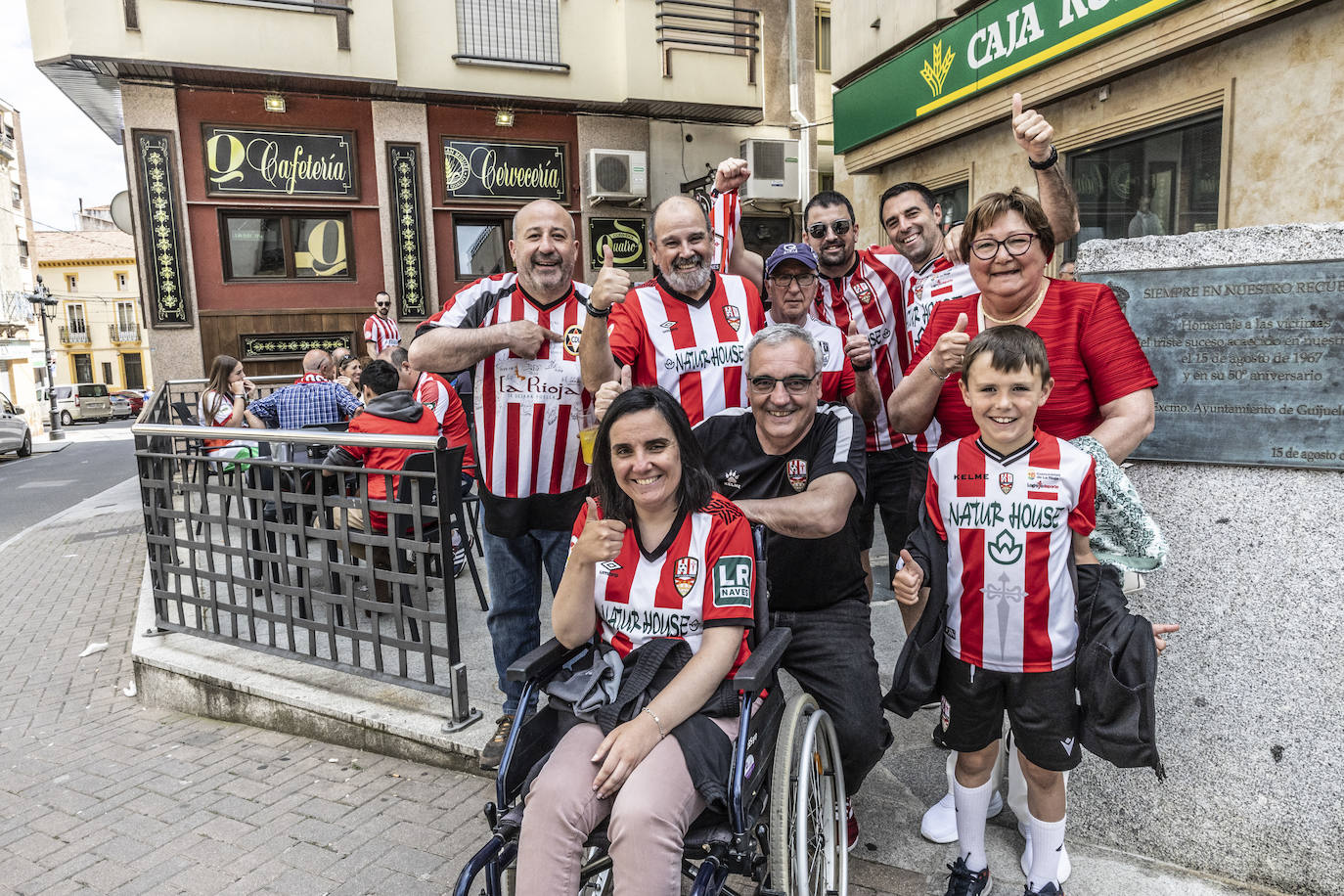 Las imágenes de la afición de la UDL en Guijuelo