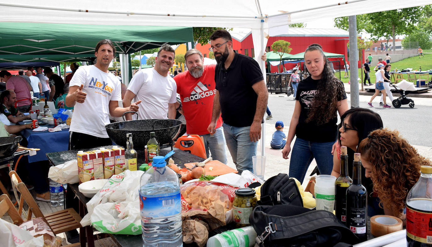 Día de ranchos en las fiestas de Valdegastea