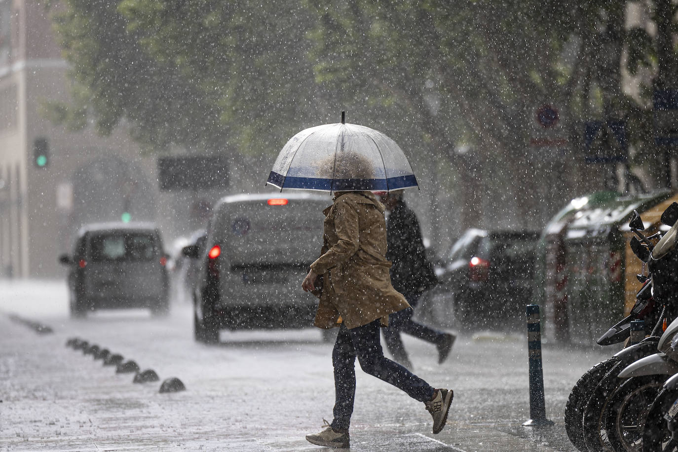 Intensa tormenta sobre Logroño