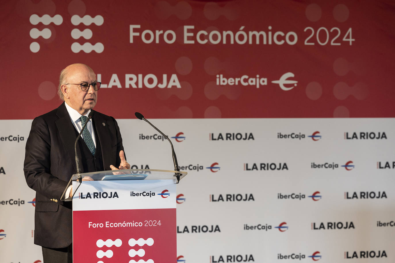 El economista Aldo Olcese participó en el foro económico de Diario LA RIOJA