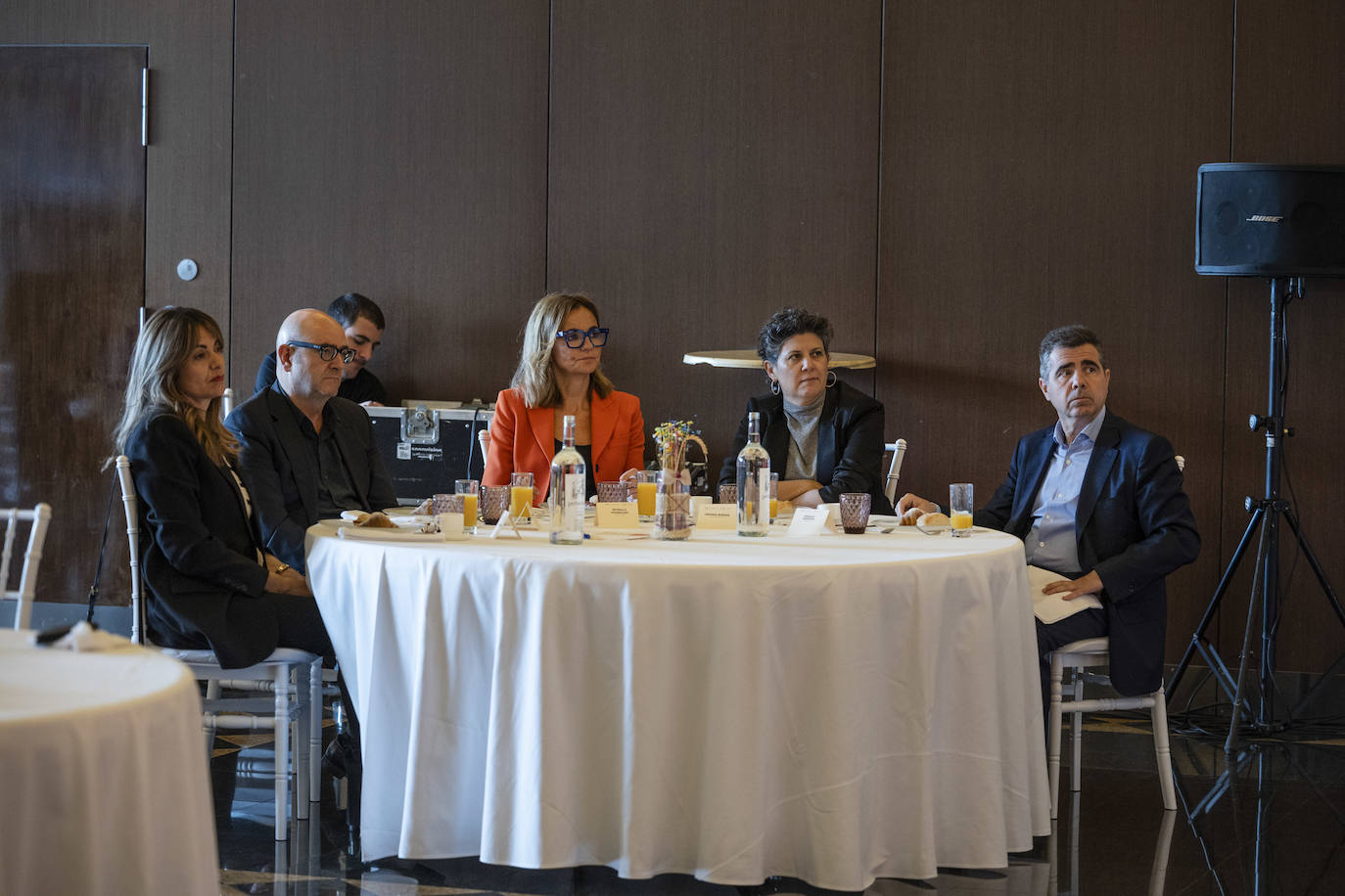 El economista Aldo Olcese participó en el foro económico de Diario LA RIOJA