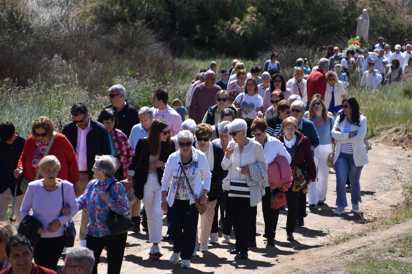 Inauguración de la ermita de la Virgen de Fátima en Pradejón