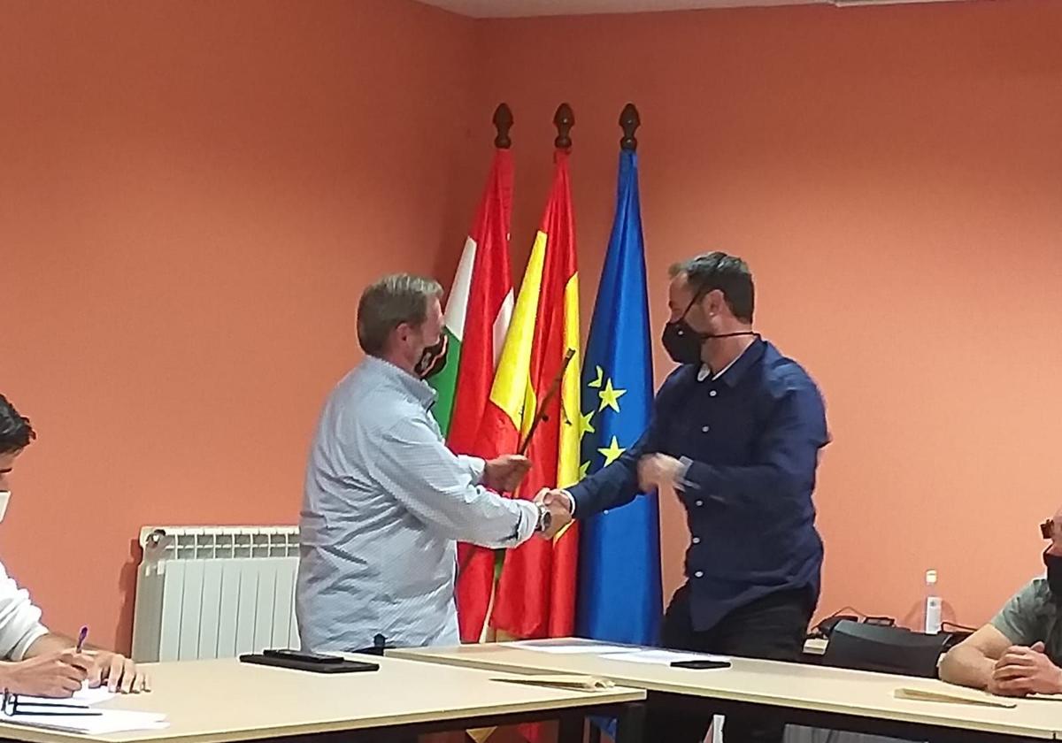 Javier Ruiz-Clavijo (PLRi) renuncia a la Alcaldía de Laguna y su marcha podría hacer cambiar el Ayuntamiento