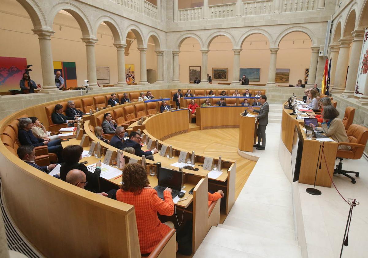 El último pleno del Parlamento