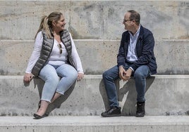 Esther Herranz y César Luena, candidatos riojanos en las elecciones del próximo 9 de junio al Parlamento Europeo, charlan en Logroño.