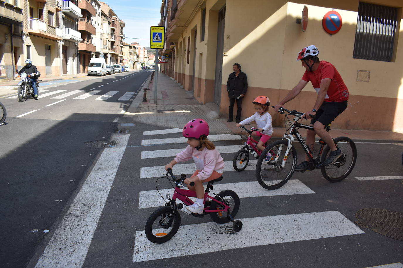 Ochenta ciclistas en el Día de la bici de Quel