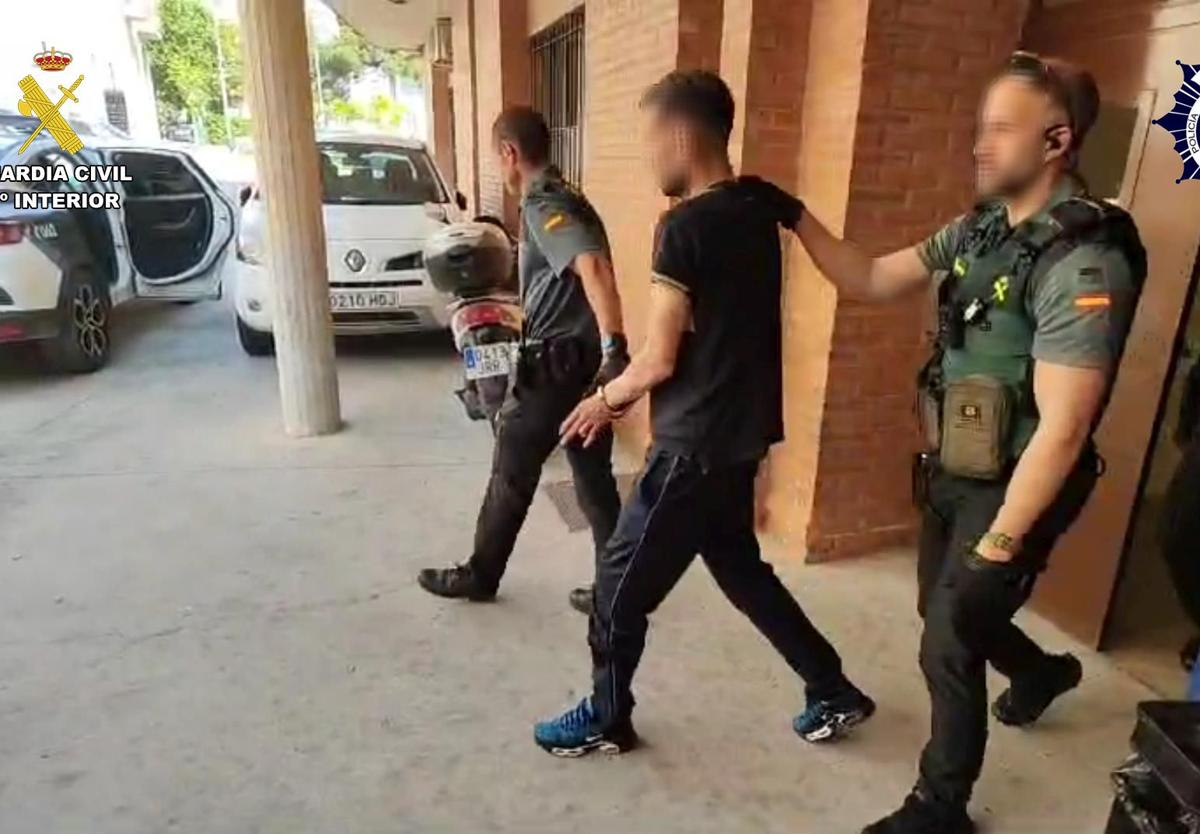 Dos detenidos por robo con fuerza en una vivienda de Arnedo