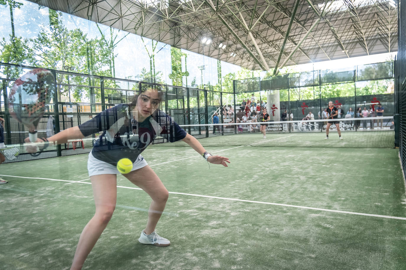 Pregaluminio y Re9 ganan el primer Torneo Empresas de La Rioja