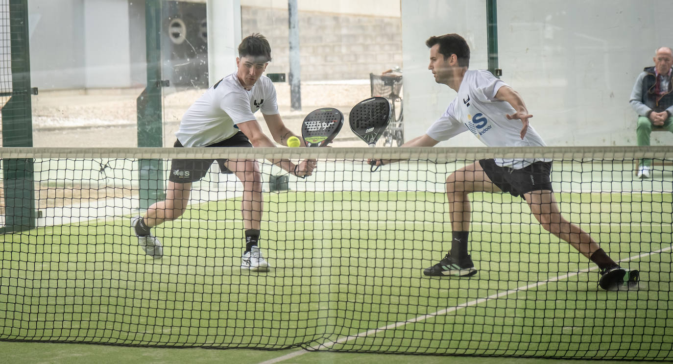 Ortodoncia Muro y Re9 toman ventaja en el torneo de pádel Empresas de La Rioja