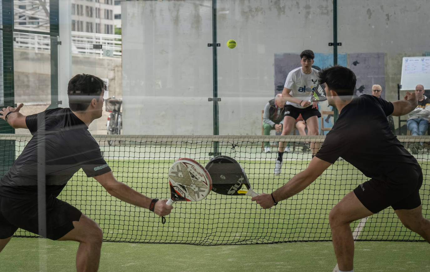 Ortodoncia Muro y Re9 toman ventaja en el torneo de pádel Empresas de La Rioja