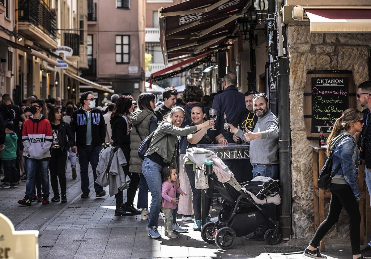 Ambiente en la calle Laurel
