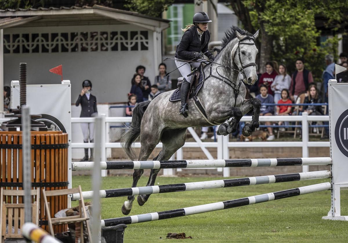 Concurso Nacional de Salto en la Hípica