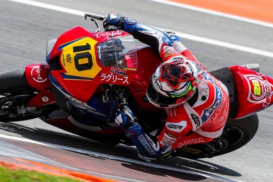 Orradre tumba su moto el pasado fin de semana, en Valencia.