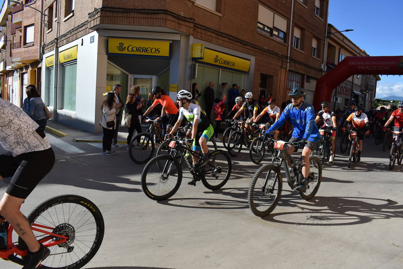 La XI BTT de la seta y el champiñón de Pradejón contó con 210 ciclistas