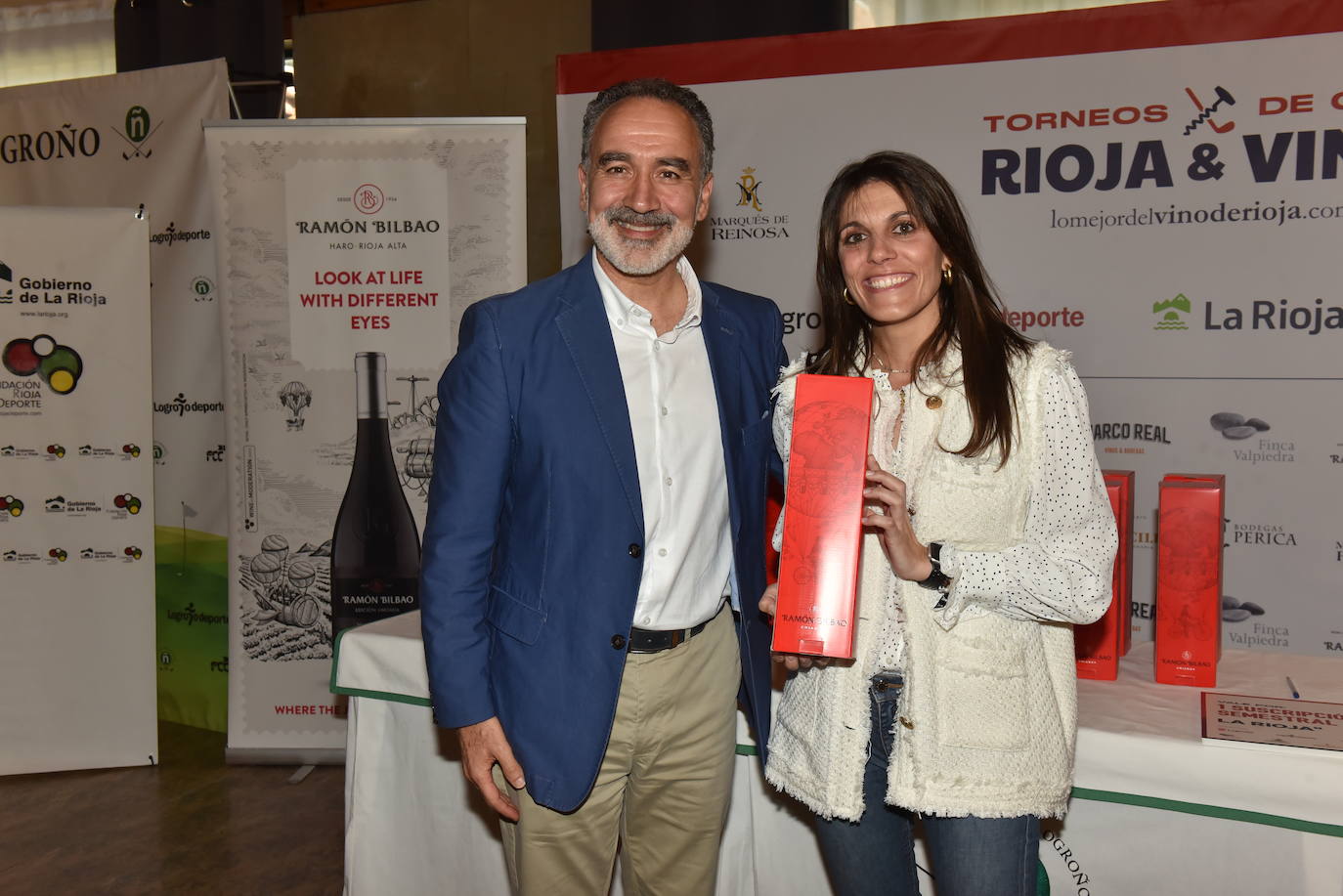 Entrega de premios y cata de los vinos de Ramón Bilbao