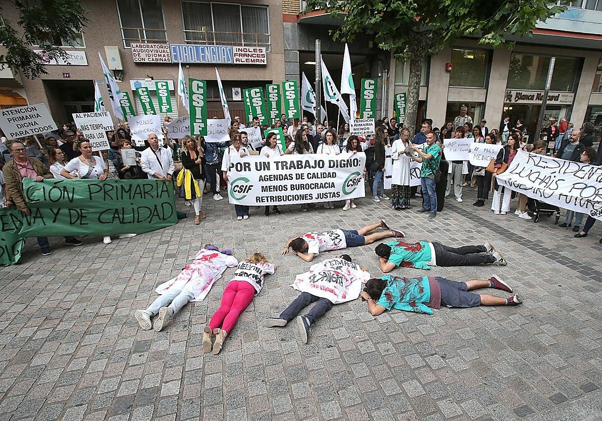 Protesta de los médicos y pediatras de Atención Primaria en junio del pasado año.