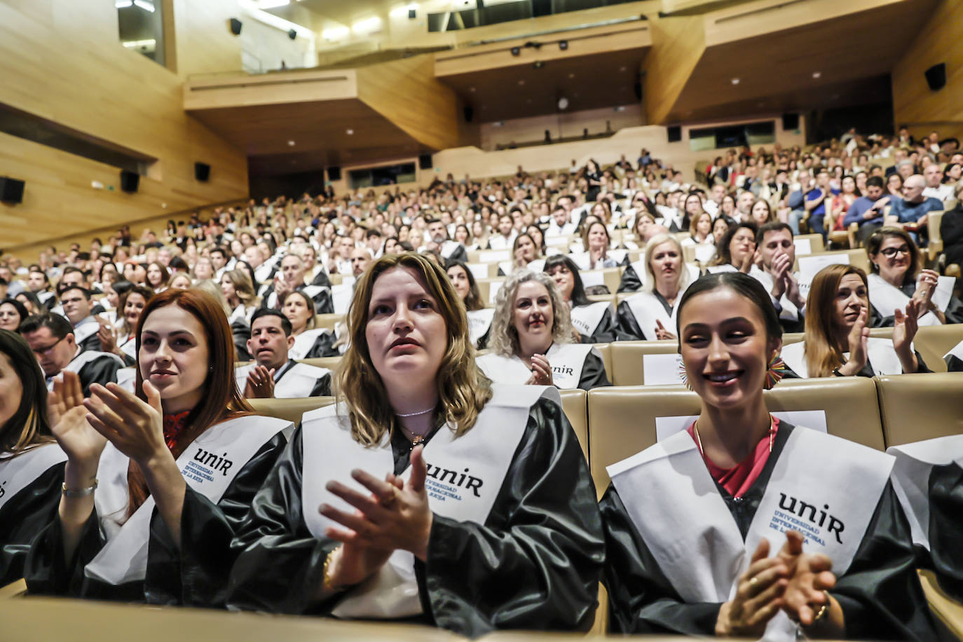 Graduación de los alumnos de Derecho y Empresa y Comunicación de UNIR