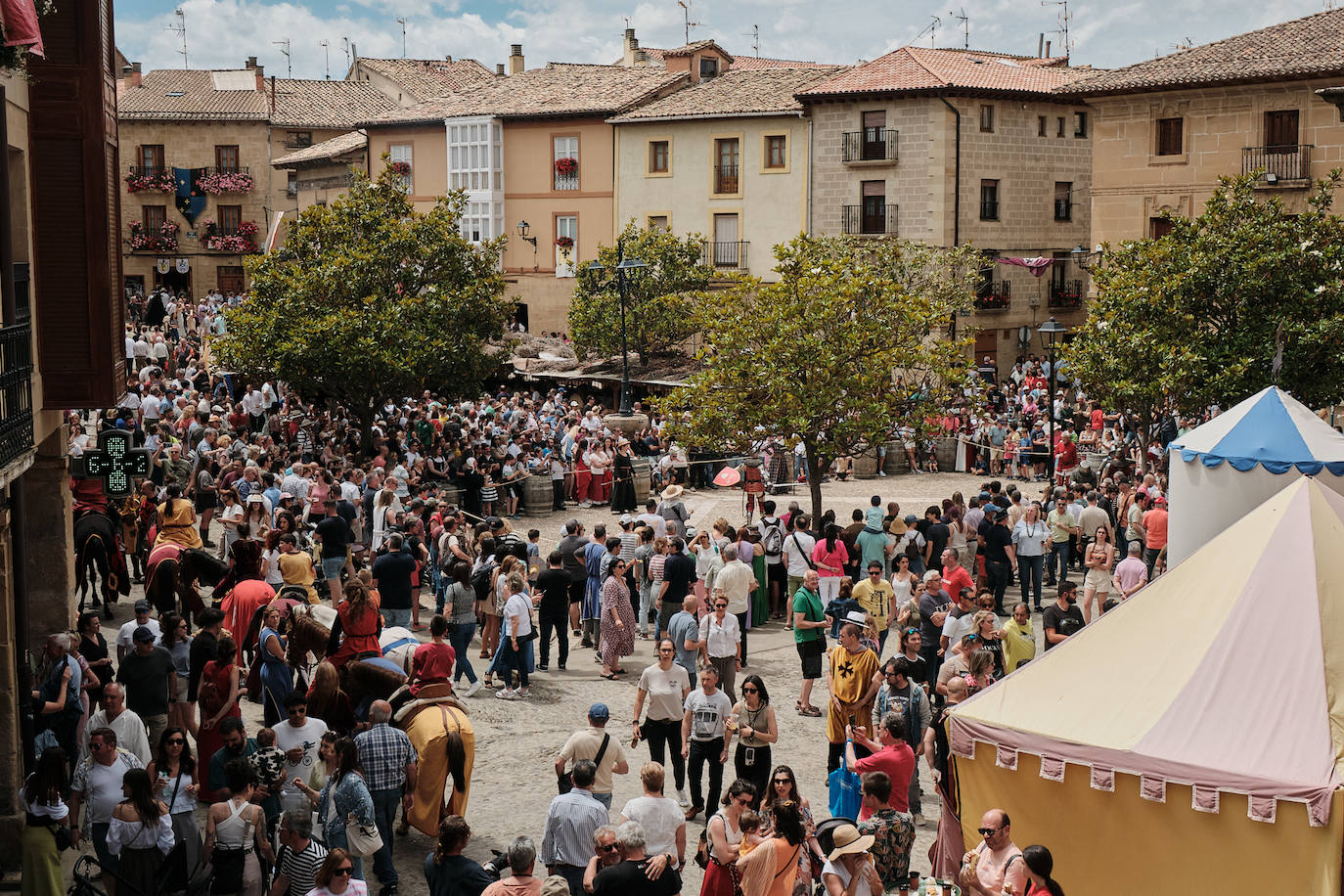 Briones medieval: las imágenes del domingo