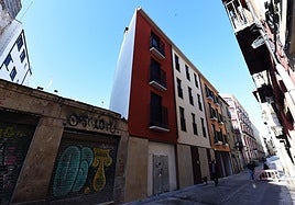 La parcela de Marqués de San Nicolás 81, adjudicada a Nuban, constructora de las viviendas anexas.